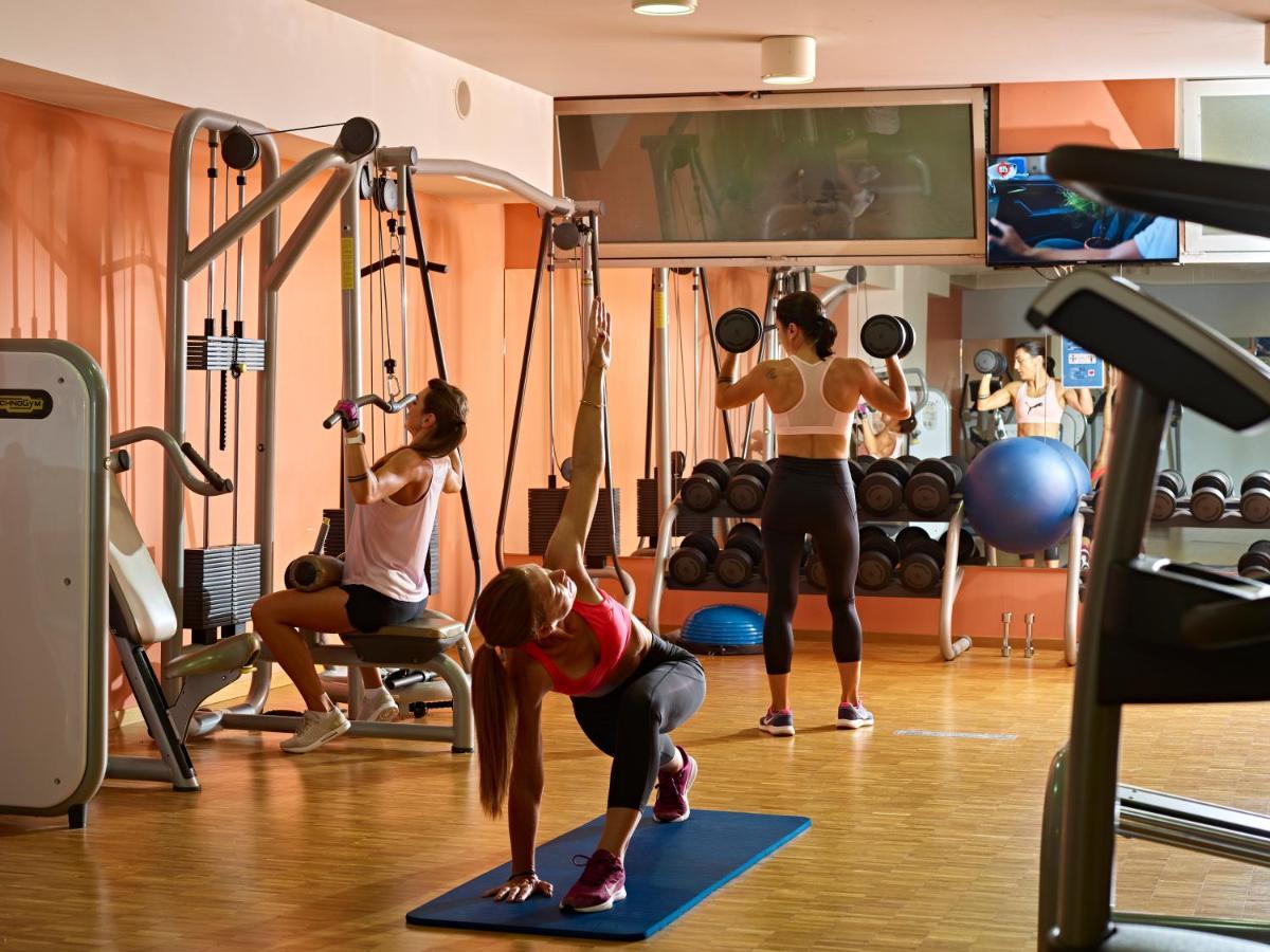 Garda Sporting Club Hotel Riva del Garda Kültér fotó