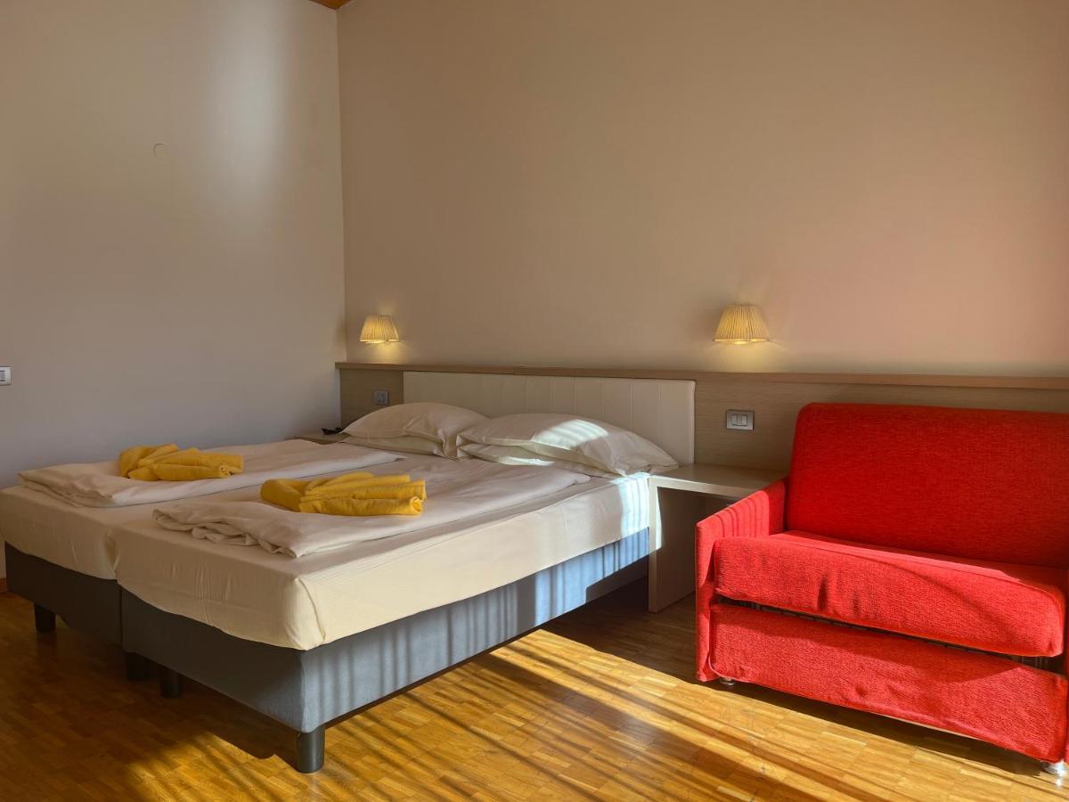 Garda Sporting Club Hotel Riva del Garda Kültér fotó