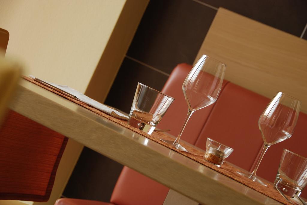 Garda Sporting Club Hotel Riva del Garda Kültér fotó